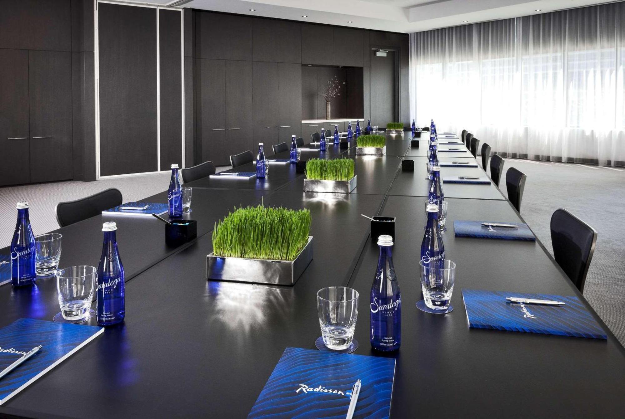 Radisson Blu Aqua Hotel, Chicago Extérieur photo