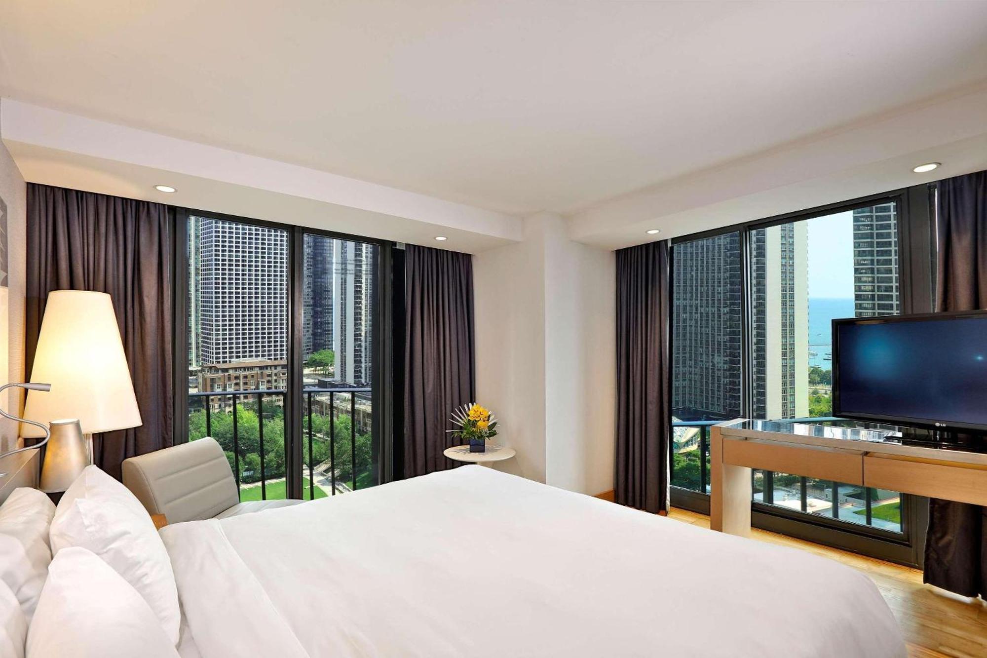 Radisson Blu Aqua Hotel, Chicago Extérieur photo